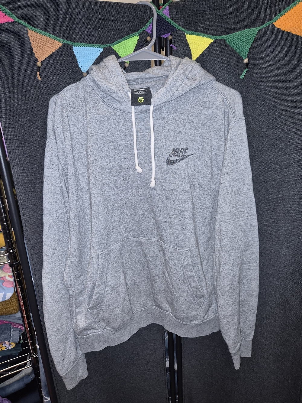 🩶 Nike Gray Pullover Hoodie